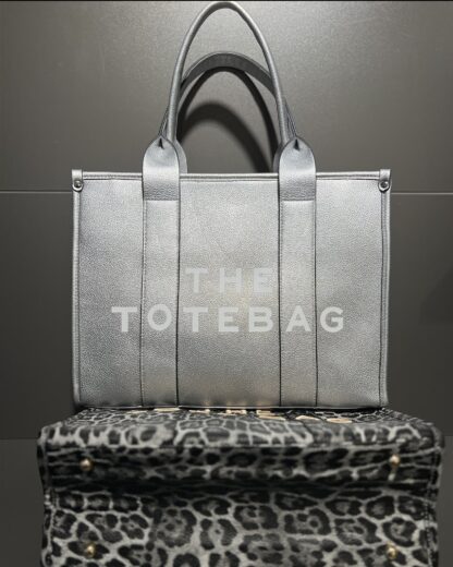 THE TOTE BAG M